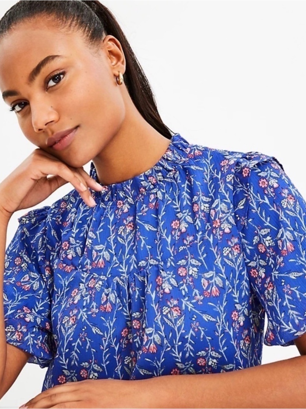 LOFT Blue Floral Short-Sleeve Blouse